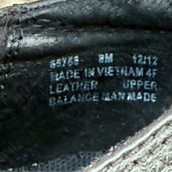 Clarks In Motion Kick Black Leather Slip on Loafers Shoes Women's size 8 - Picture 9 of 15